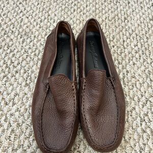 Tommy Bahama Men’s Brown Leather Venetian Driving Loafers Size 9